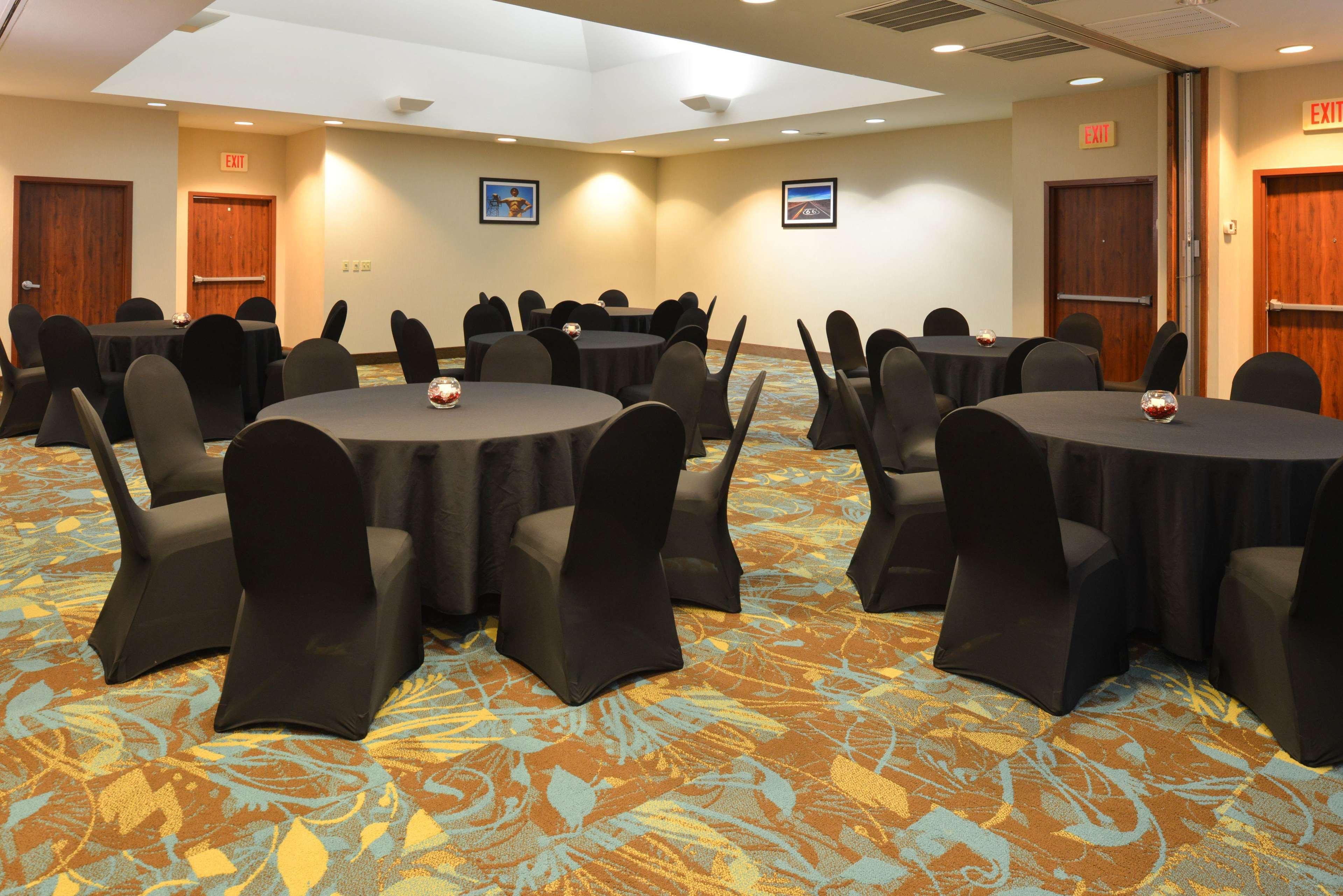 Hampton Inn Tulsa Sand Springs Bagian luar foto